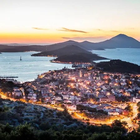 Diana ベッド・アンド・ブレックファスト