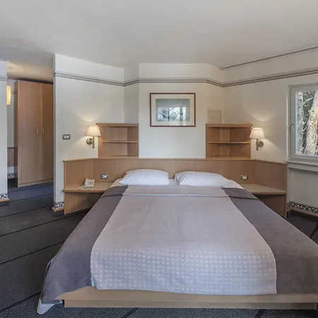 住宿加早餐酒店 Diana 木洛希尼