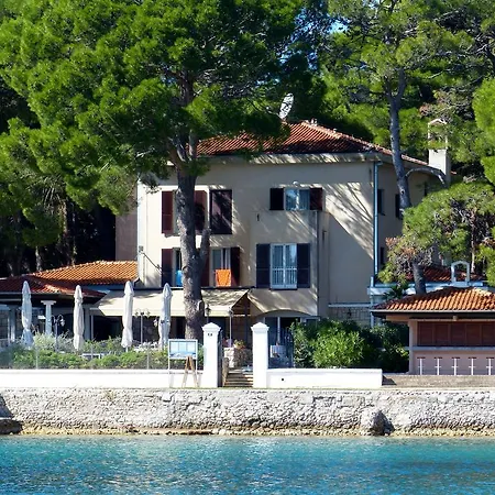 Diana krevet i doručak