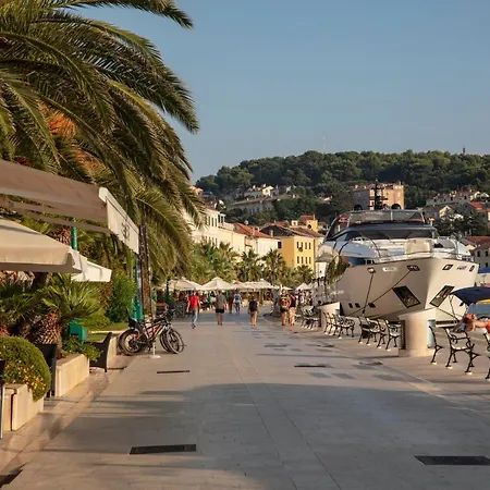 Diana Mali Lošinj